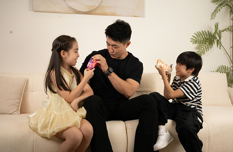 What Are AI Toys About? Silicon Valley and Shenzhen Have Very Different Visions